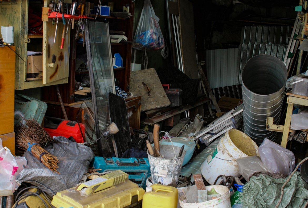 Garage & Storage Cleanouts: How to Declutter Your Fresno Home